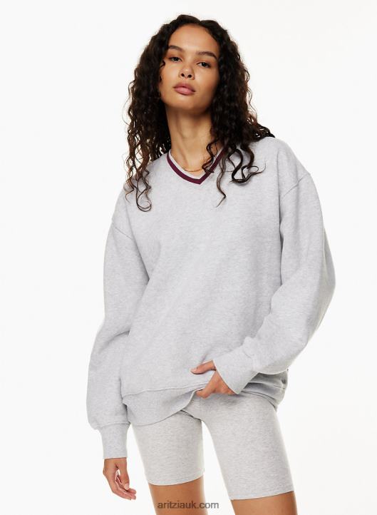 Aritzia Cozy Fleece Boyfriend V-Neck Sweatshirt NZX0005136 Relaxed V-Neck Sweatshirt