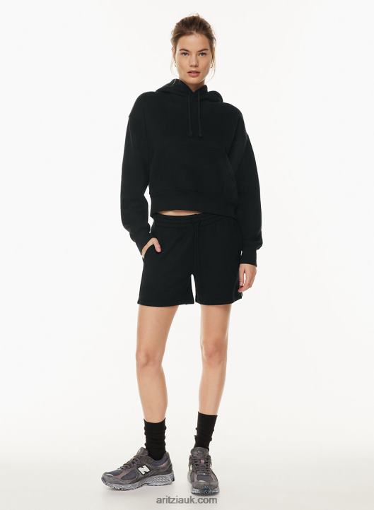 Aritzia Cozy Fleece Boyfriend Sweatshort NZX0009501 Mid-Rise Sweatshorts